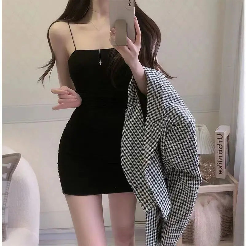 WhiteBlack Sling Sleeveless Type a Short Women's Summer New Sexy Tight Sexy Slim Slimming Arm Covering Skirt Simple - Dragonbeast